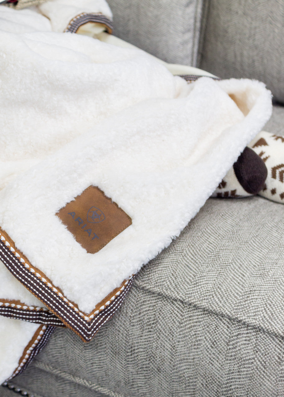 ARIAT APPALOOSA SNUGGLE BLANKET