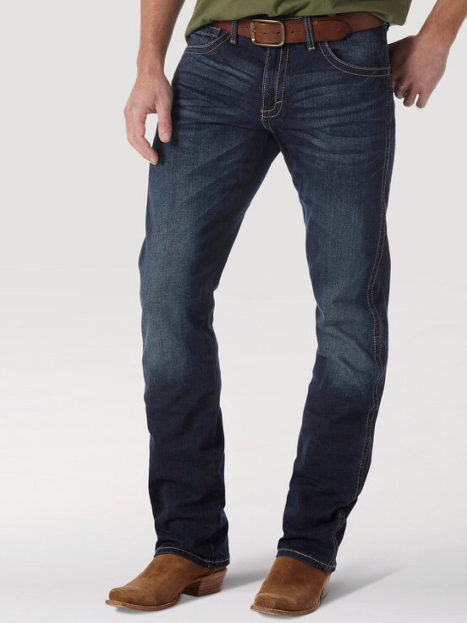 Wrangler Men's 20X No. 44 Slim Fit Straight Leg Jean 44MWXDN