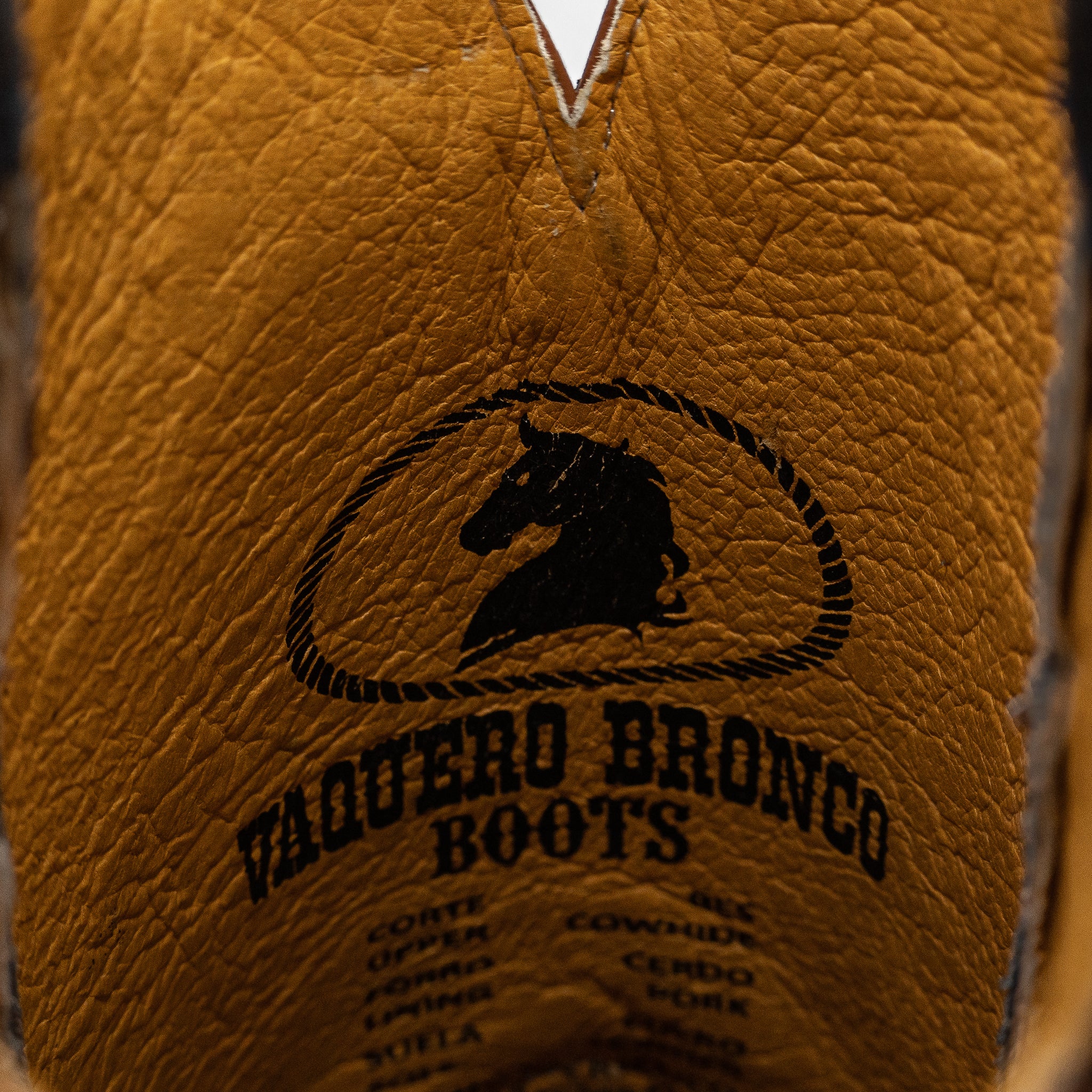 Vaquero Bronco Women Bulldog Petatillo Boot